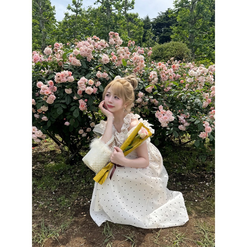 🌟【現貨】GRL 點點荷葉邊露肩傘狀長洋裝 全新 正品 日牌 日貨 日本品牌 代購 洋裝 連身裙 點點 露肩-細節圖4