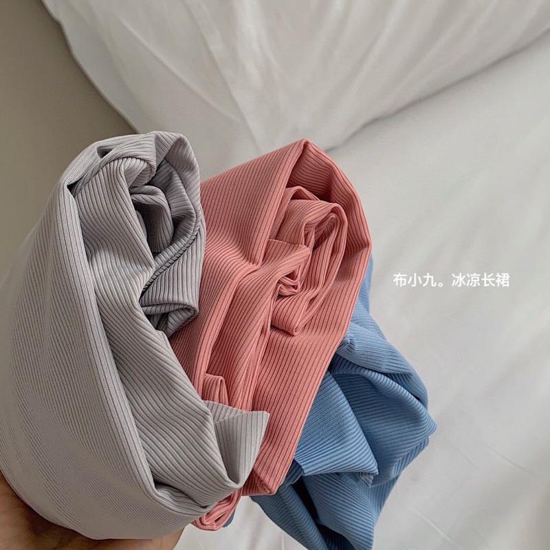 六月生活✨冰絲涼涼連身裙👗 涼涼裙夏季女冰絲T恤連衣裙寬松舒適純色居家 冰涼長裙睡衣-細節圖8