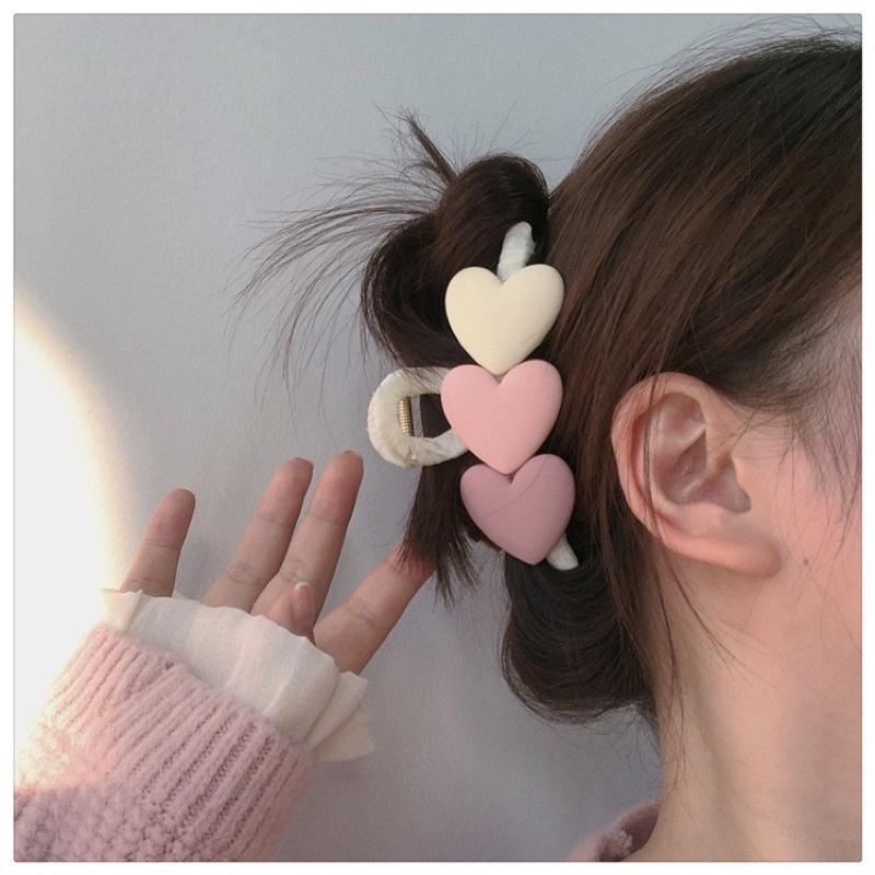 六月生活✨愛心撞色髮夾💗 鯊魚夾 愛心髮夾 髮飾綁髮 氣質簡約髮夾 百搭髮夾-細節圖3