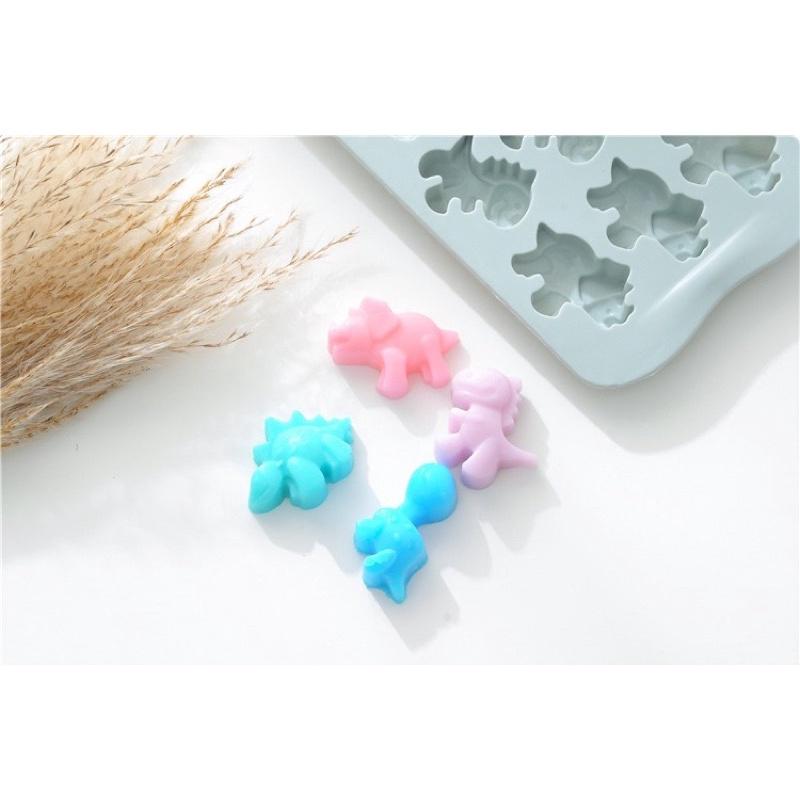 六月生活✨夏天必備可愛製冰盒 卡通製冰盒 夏天用品 冰箱用品 製冰模具巧克力模具-細節圖3