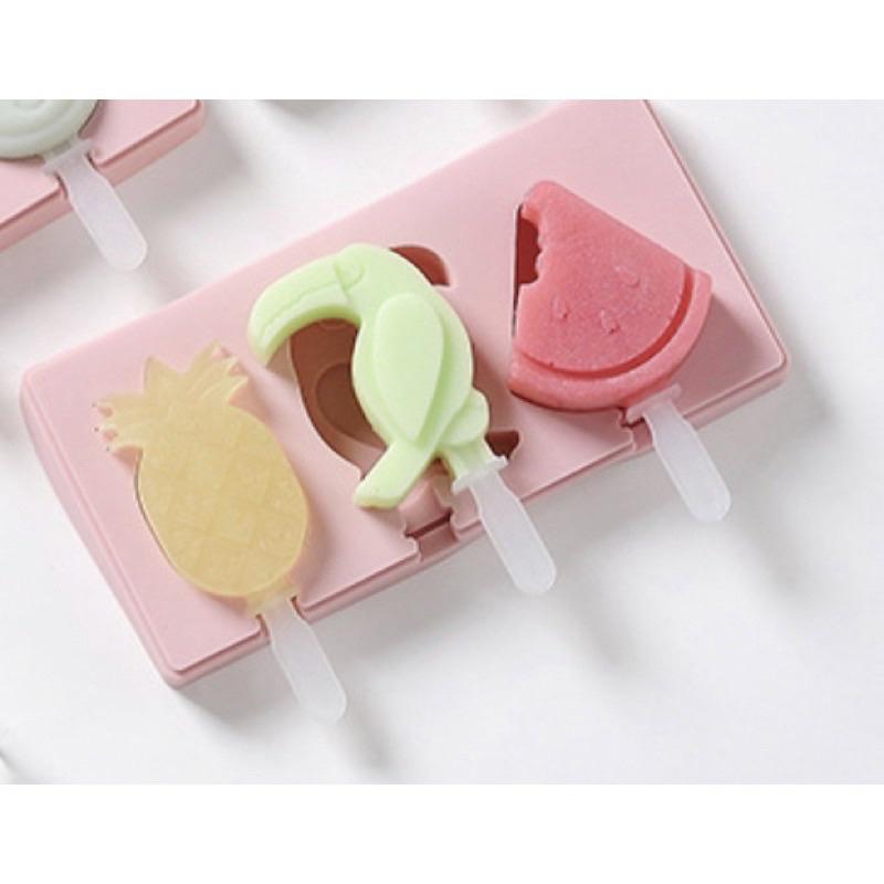 六月生活✨夏天必備可愛製冰盒 卡通製冰盒 夏天用品 冰箱用品 製冰模具巧克力模具-細節圖5