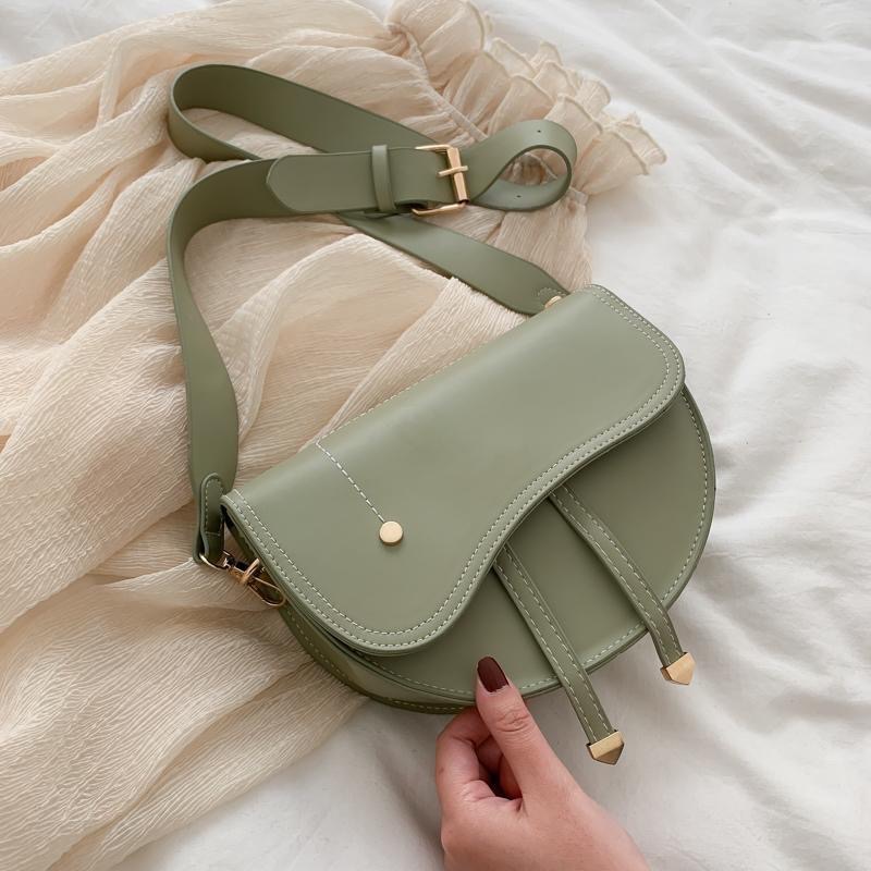 2023斜背款 寬肩帶時尚質感馬鞍包-細節圖4