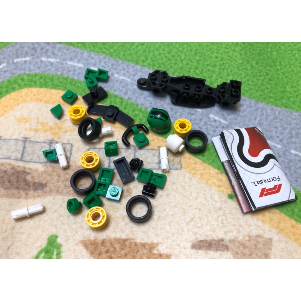 【睿睿小舖】LEGO 樂高 積木 F1 抽抽樂 71049 5 號 奧斯頓馬丁 如圖。-細節圖3