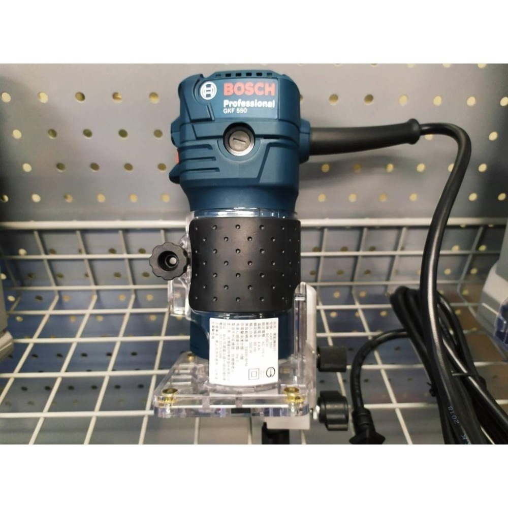 博世 電動工具 GKF 550 插電式 雕刻機 木工 修邊機 開槽 雕刻 GKF550 附發票 全台博世保固維修-細節圖4