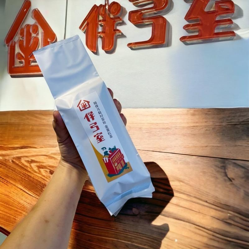 伴弓室&Hen夯 【奶韻金萱紅茶】 李奇峰 松柏嶺 台灣茶 全發酵 【滿千免運】奶韻 果香 黃麗娟 一斤/6包 手泡茶-細節圖3