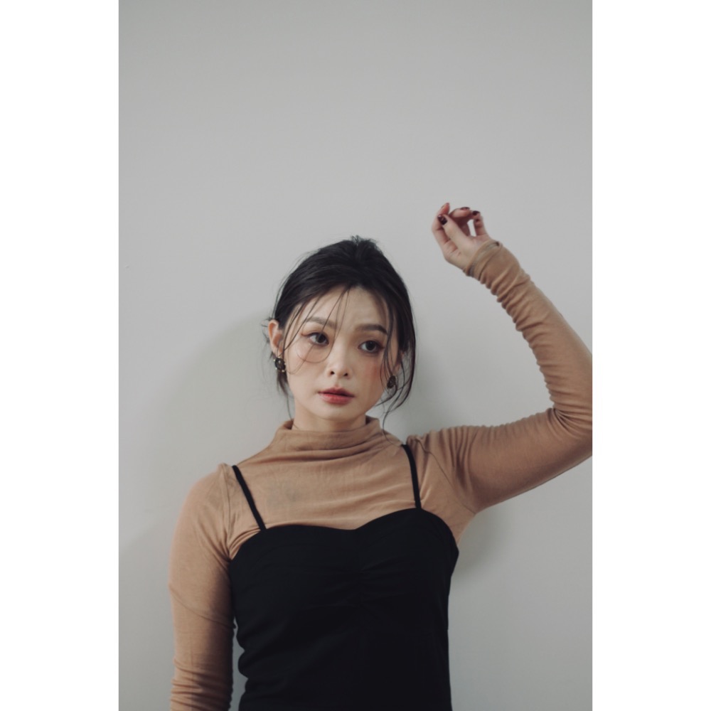 Leila’s selection 現貨出清 不對稱造型連身洋裝-細節圖5