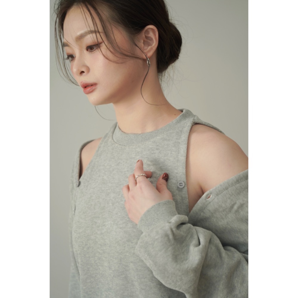 Leila’s selection秋冬 現貨出清 露肩大學踢-細節圖4