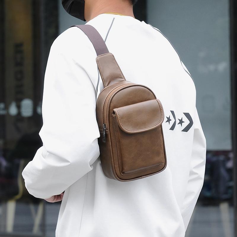 男士新款胸包潮流質感時尚小背包百搭軟皮單肩斜挎包防水-細節圖2