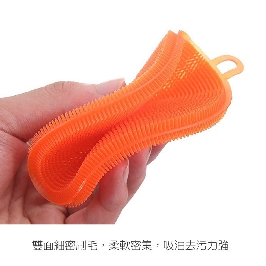 【台灣24H出貨】萬用矽膠洗碗刷 矽膠菜瓜布 洗碗布 碗盤清潔 廚房清潔 耐高溫 不傷碗盤 不傷鍋具 隔熱墊 洗碗 碗-細節圖6