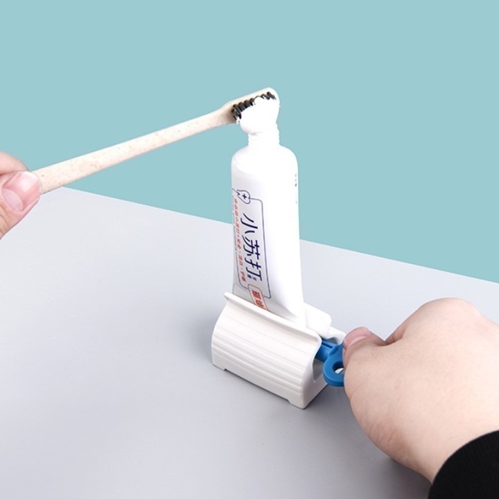 【台北24H出貨】擠牙膏器 懶人手動夾座式 捲牙膏器 按壓式擠壓器 擠壓牙膏器 洗面乳護手霜亦可使用 方便好用不浪費-細節圖3