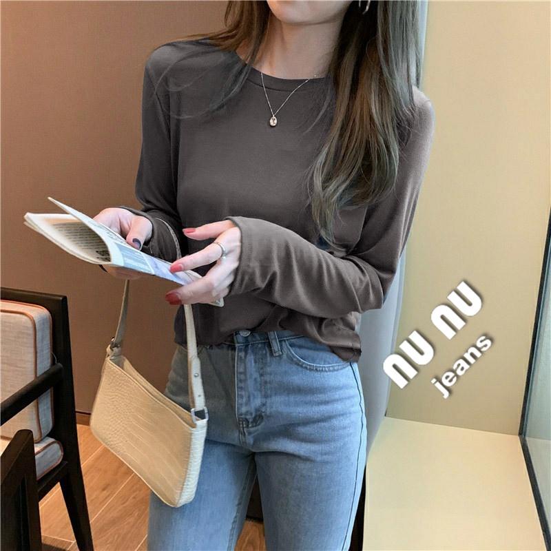 5色/韓妞必備/簡約/素色/微磨毛 /百搭/長袖 t恤/女長袖素t/秋冬/女生上衣/ 圓領t恤/大學t/素t/棉T-細節圖3