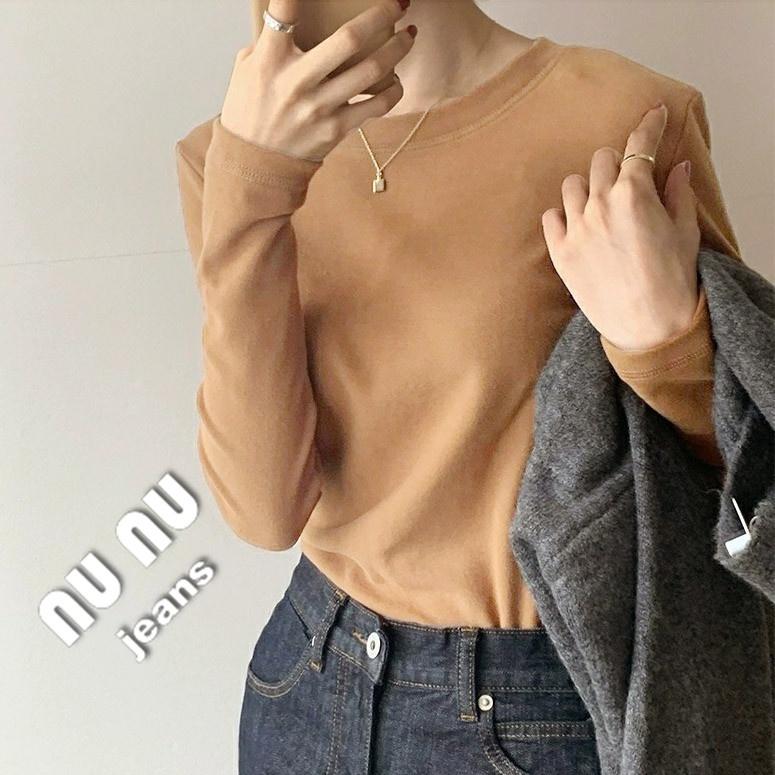 5色/韓妞必備/簡約/素色/微磨毛 /百搭/長袖 t恤/女長袖素t/秋冬/女生上衣/ 圓領t恤/大學t/素t/棉T-細節圖5