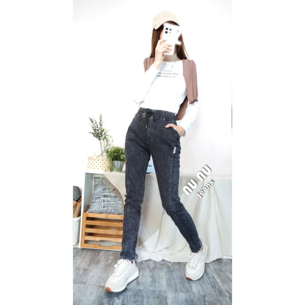 黑灰水洗牛仔哈倫褲 微雪花牛仔長褲 顯瘦3D側線 牛仔褲 老爺褲 休閒長褲 灰色牛仔褲 秋冬長褲 褲子.883.650-細節圖2