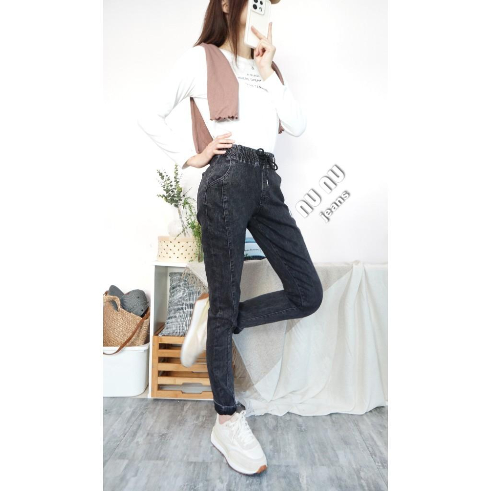 黑灰水洗牛仔哈倫褲 微雪花牛仔長褲 顯瘦3D側線 牛仔褲 老爺褲 休閒長褲 灰色牛仔褲 秋冬長褲 褲子.883.650-細節圖3