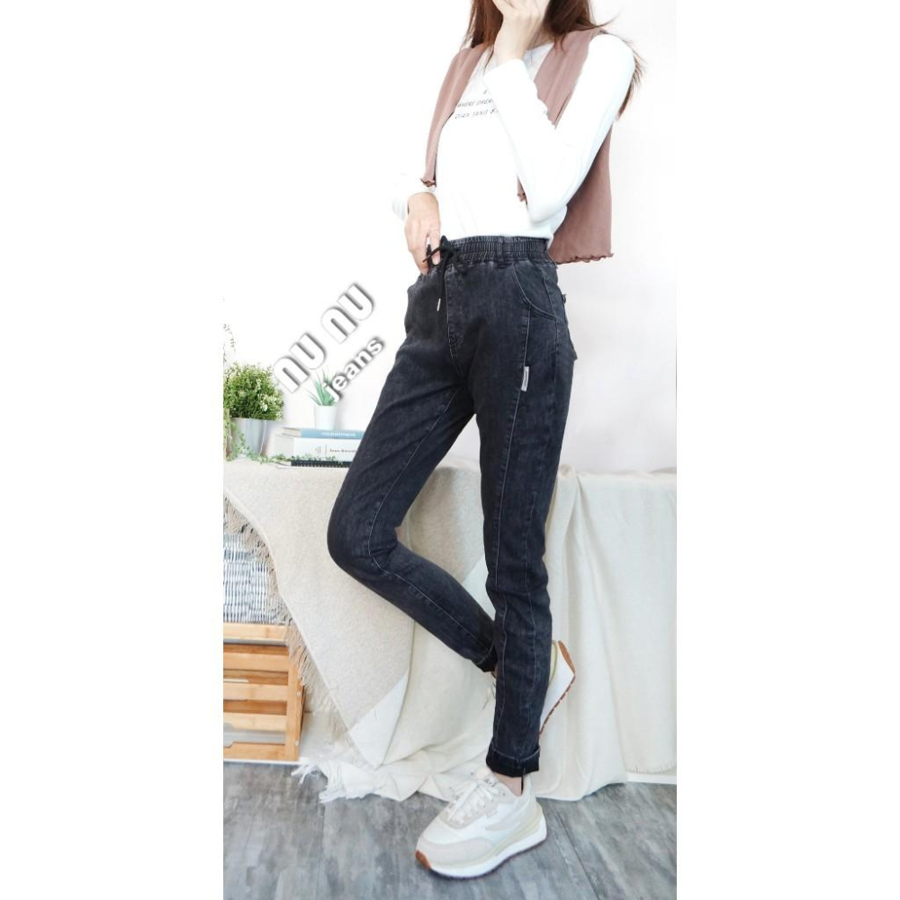 黑灰水洗牛仔哈倫褲 微雪花牛仔長褲 顯瘦3D側線 牛仔褲 老爺褲 休閒長褲 灰色牛仔褲 秋冬長褲 褲子.883.650-細節圖5