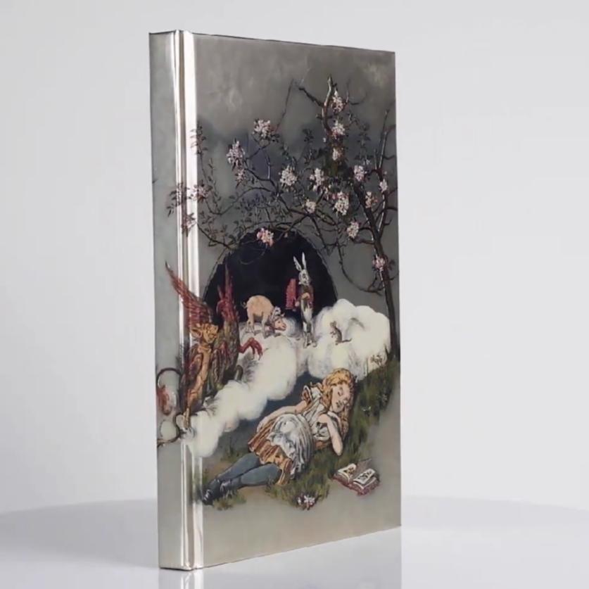 [現貨] ＦＴ 睡夢中的愛麗絲 箔印筆記本 Foiled Journal-細節圖4