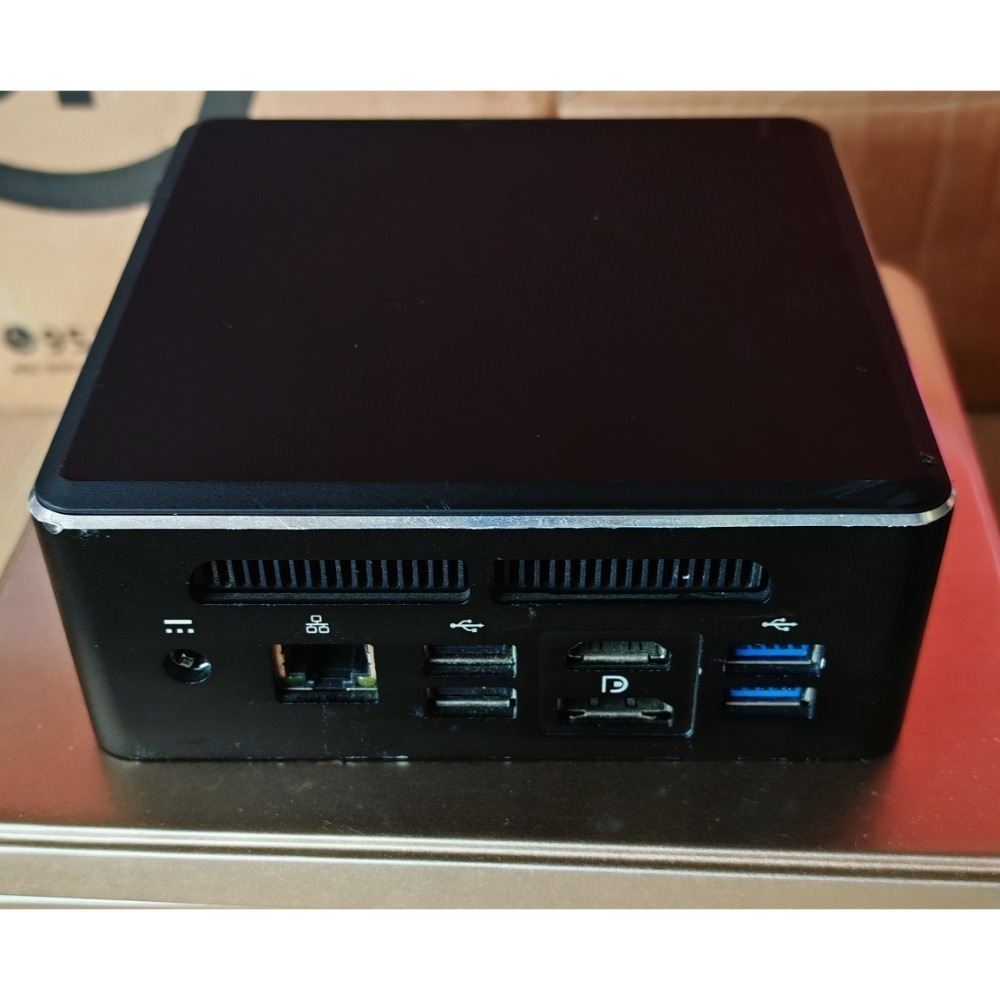 AMD迷你小電腦   Cpu=速龍300u低壓15w  記憶體=16g  M2.nvme=256g-細節圖2