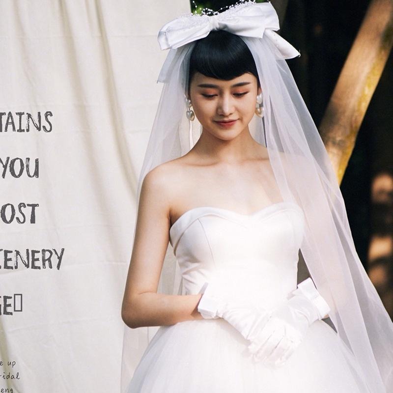 旗艦店輕婚紗法式緞面超仙簡約赫本短款顯瘦森系旅拍小個子白色出門紗-細節圖6