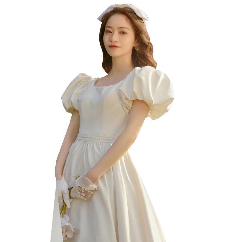 旗艦店法式輕婚紗2023新款氣質緞面泡泡袖露背公主風白色小禮服平時可穿-細節圖5