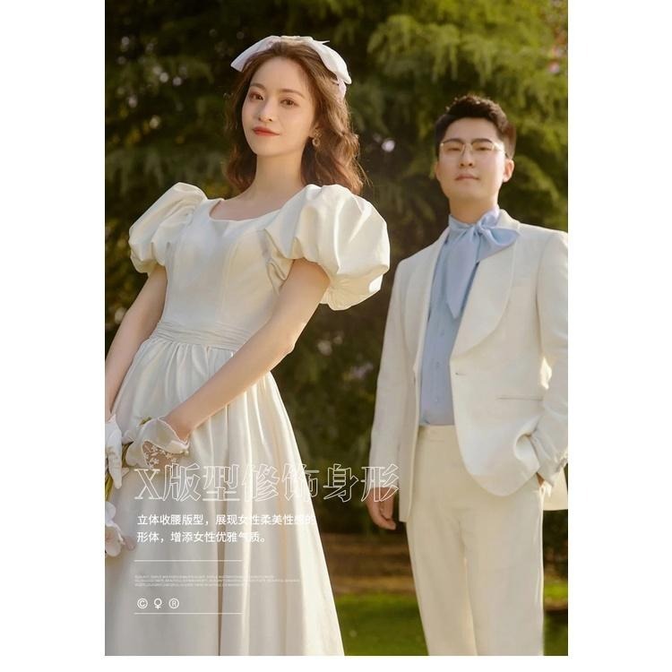 旗艦店法式輕婚紗2023新款氣質緞面泡泡袖露背公主風白色小禮服平時可穿-細節圖6