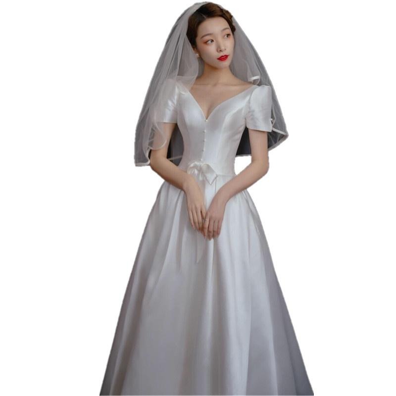 旗艦店緞面輕婚紗復古法式中長款白色顯瘦2023新款新娘短袖赫本風禮服-細節圖5