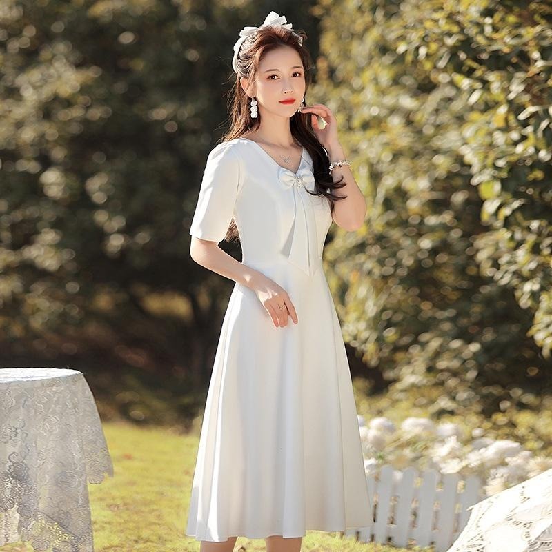 旗艦店領證登記小白裙日常法式平時可穿緞面輕婚紗禮服白裙子訂婚連衣裙-細節圖6