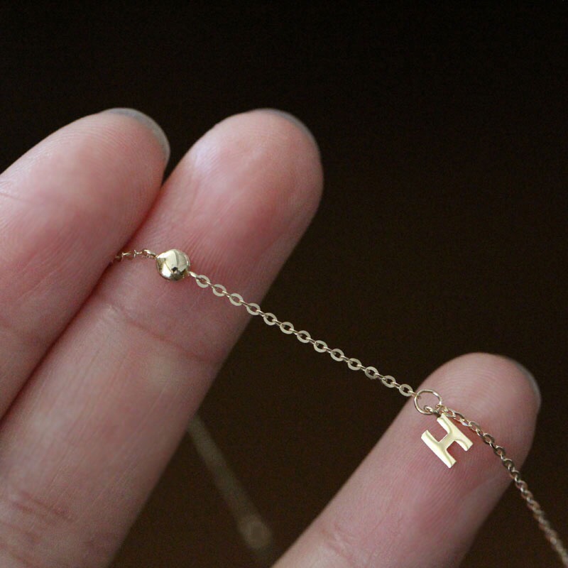 現貨秒出❗️S925純銀鍍K金 簡約典氣質雅英文字母H手鍊 細手鍊 極細手鍊 韓國手鍊 韓系手鍊 韓國飾品 韓系飾品-細節圖4