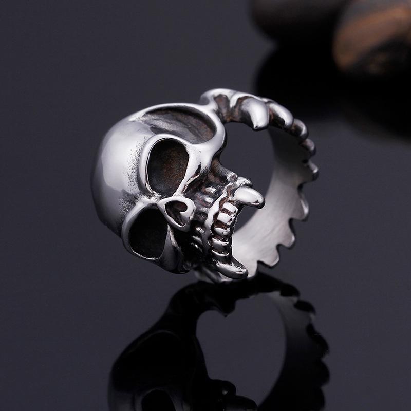 爆款>>卡輪新款 歐美飾品 霸氣鈦鋼男士戒指 利齒骷髏戒指-細節圖4