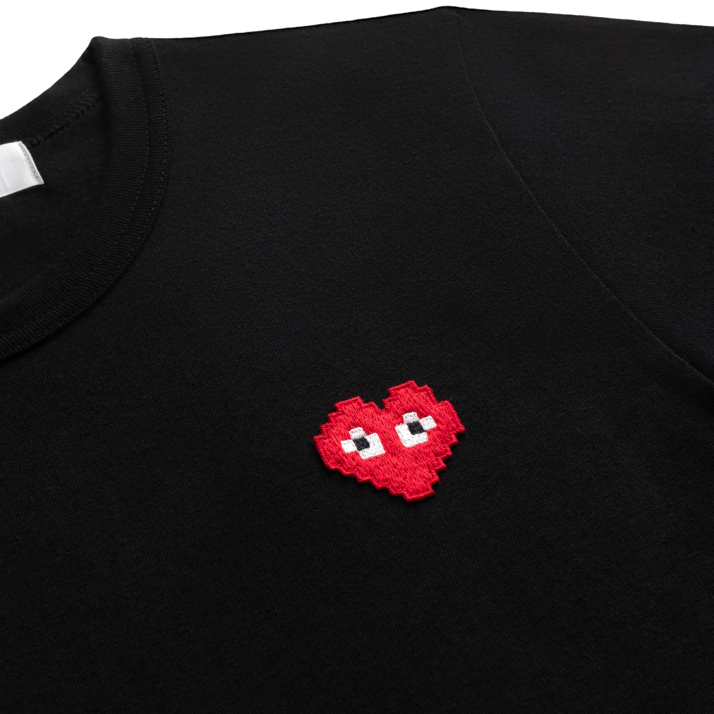 日本製真品．川久保玲 PLAY CDG 短袖T-SHIRT．短T．黑色．刺繡像素紅色愛心LOGO-細節圖2