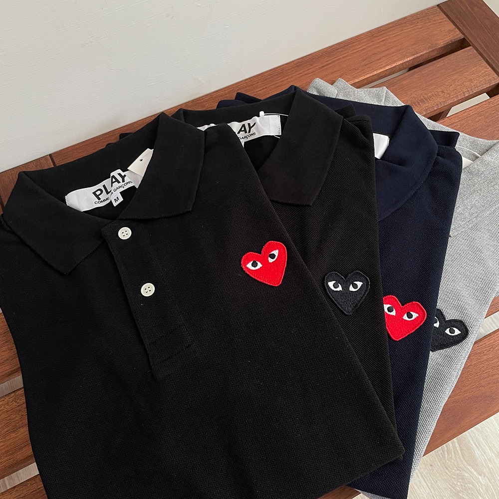 全新日本製真品．川久保玲 PLAY CDG 短袖POLO衫．灰色．刺繡黑色愛心LOGO-細節圖3