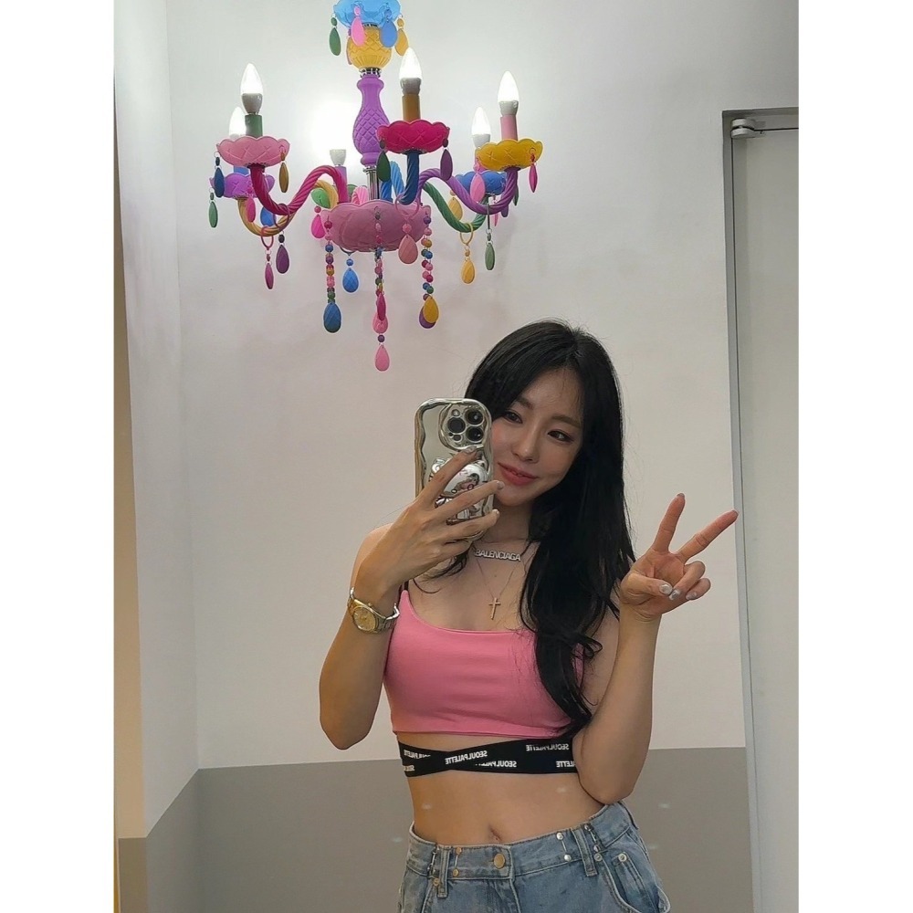 ✈️粉現貨-正韓🇰🇷//太妍歐膩//logo繃帶造型短版bra-細節圖5