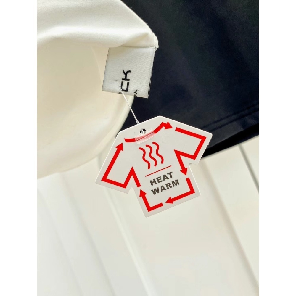 ✈️現貨-正韓🇰🇷//臭臉歐巴//店家爆款回歸發熱背心~12.28-細節圖9