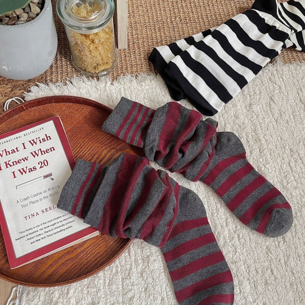 ✈️現貨-//穿搭選品//安可拉條紋堆堆襪-細節圖11