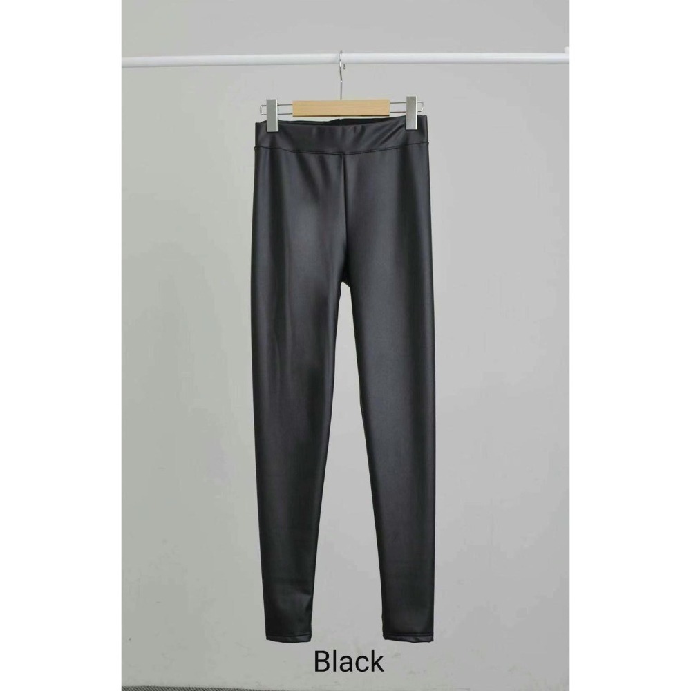 ✈️XL現貨-正韓🇰🇷//爆款回歸~~巨百搭貼腿皮褲-細節圖9