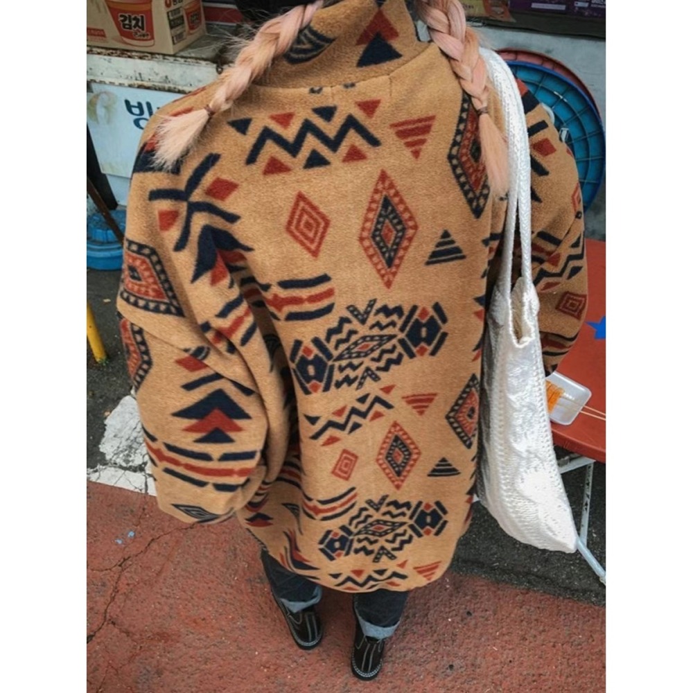 ✈️棕現貨1-正韓🇰🇷//波希米亞幾何抓絨夾克外套~2.10-細節圖4