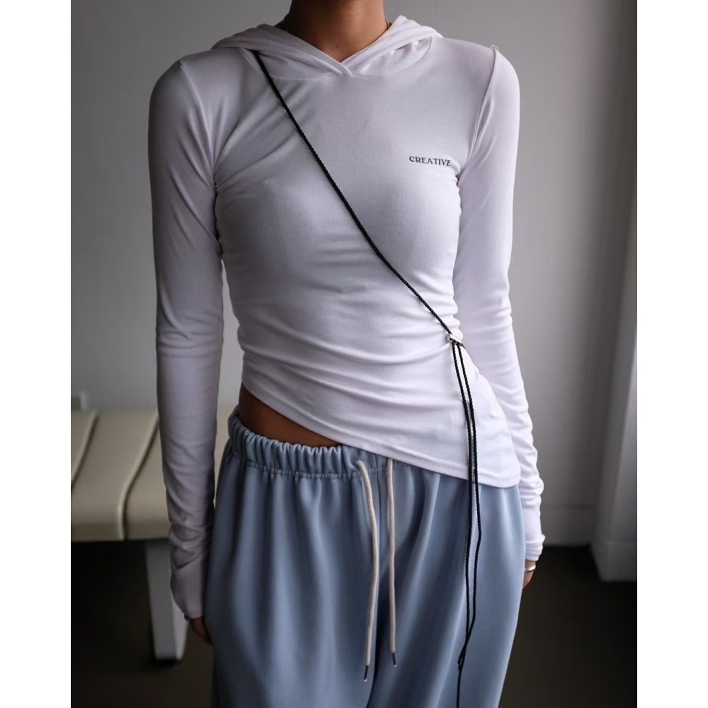 ✈️現貨-正韓🇰🇷//Minicloset//辣斜切連帽上衣~4.20-細節圖2