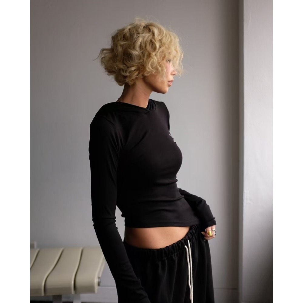 ✈️現貨-正韓🇰🇷//Minicloset//辣斜切連帽上衣~4.20-細節圖6