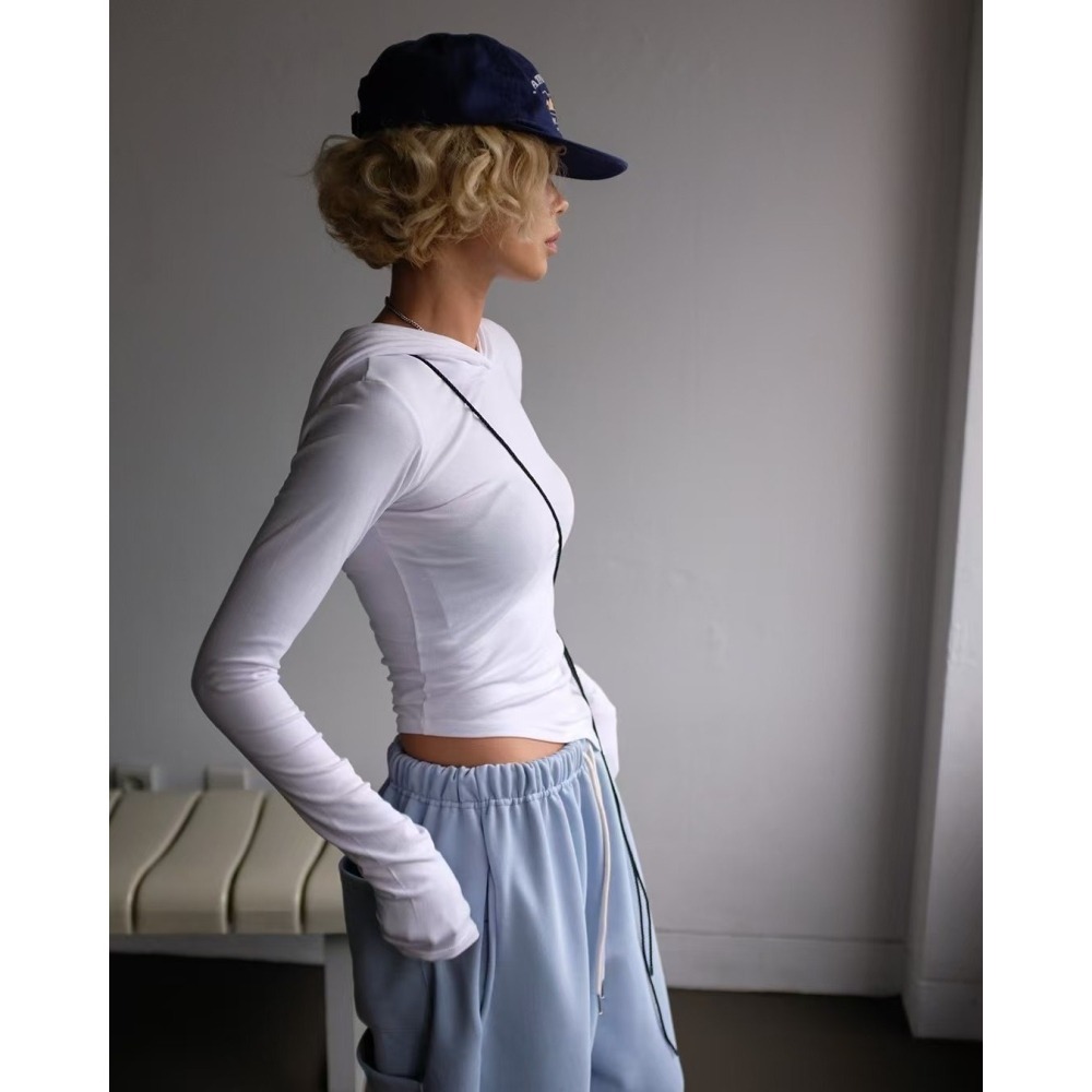 ✈️現貨-正韓🇰🇷//Minicloset//辣斜切連帽上衣~4.20-細節圖7