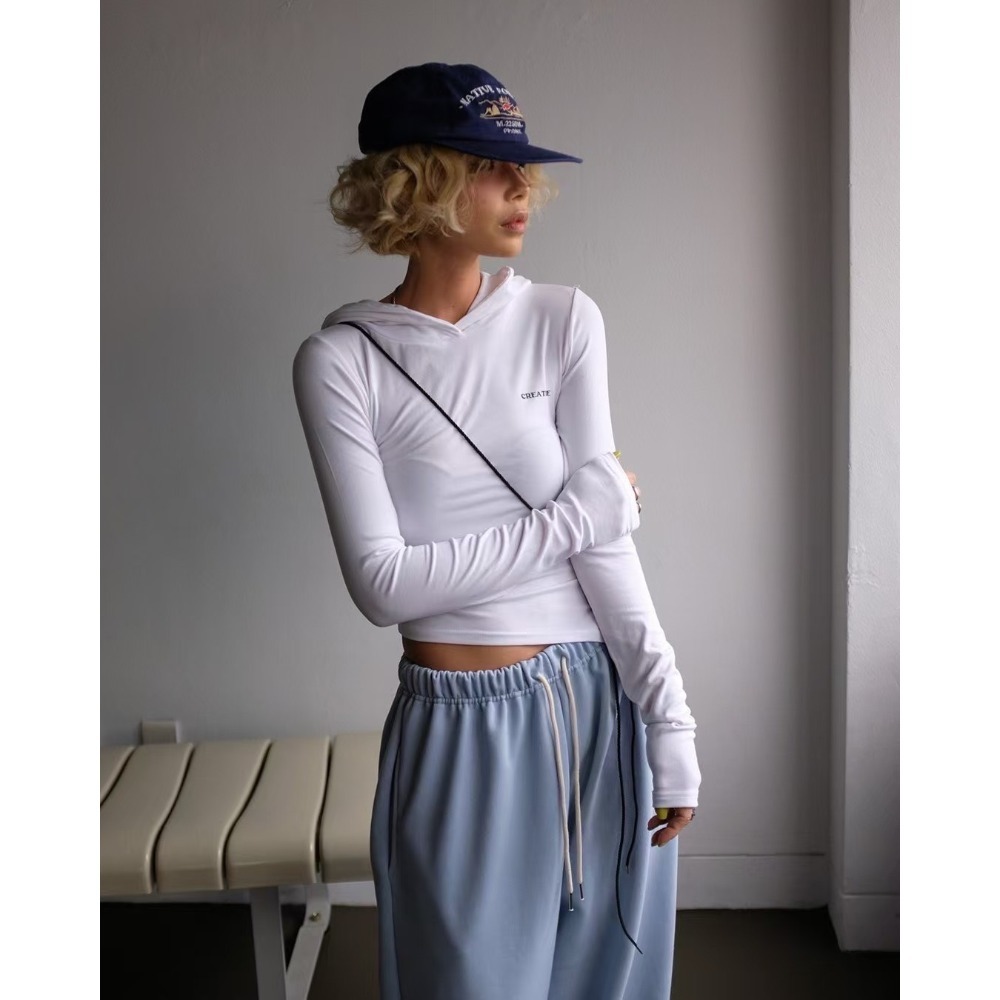 ✈️現貨-正韓🇰🇷//Minicloset//辣斜切連帽上衣~4.20-規格圖9