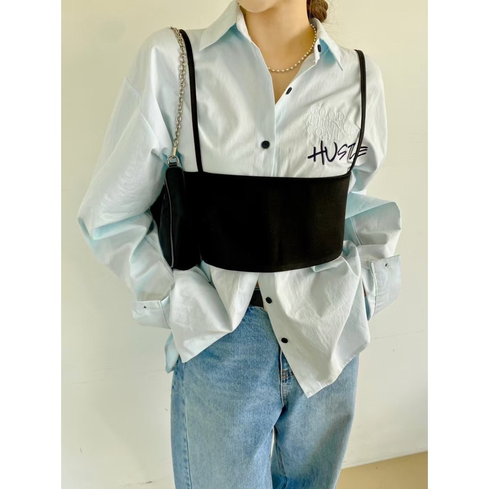 ✈️現貨-正韓🇰🇷//臭臉歐巴//刺繡英字襯衫~5.25-細節圖4