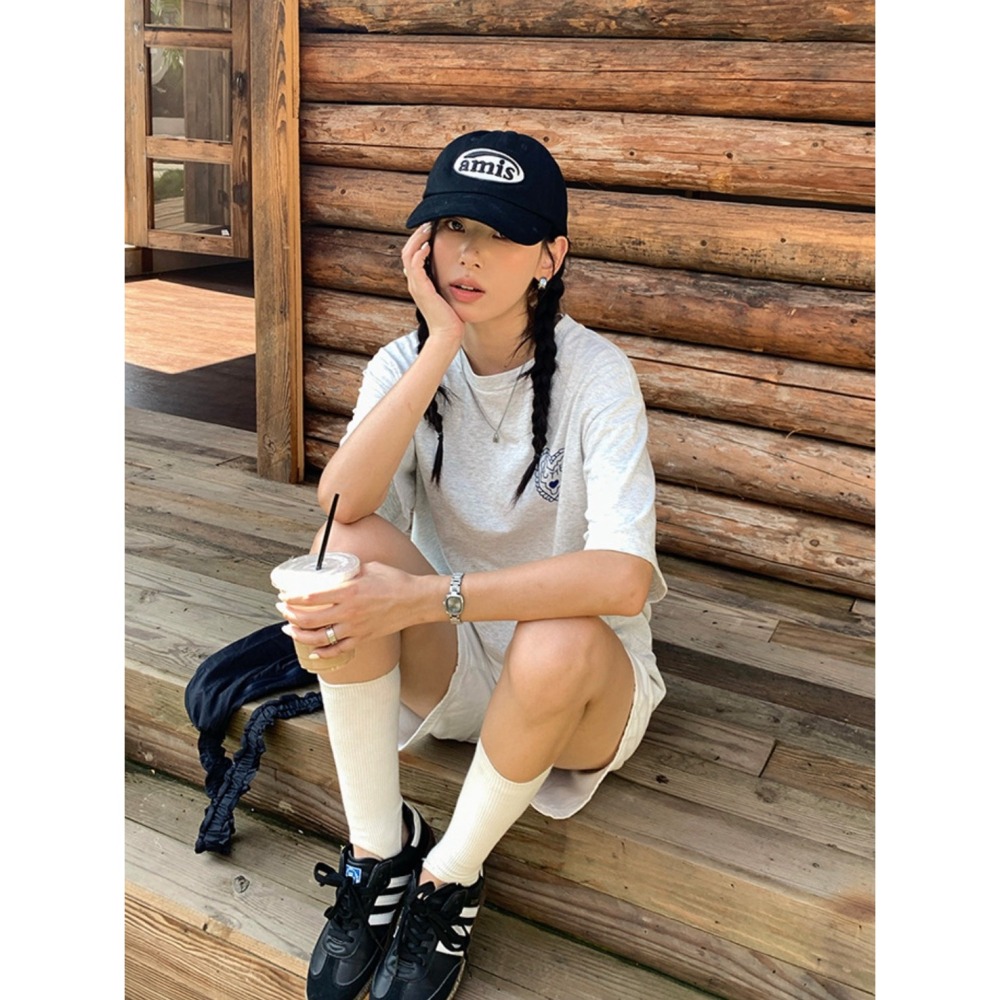 ✈️白現貨1-插畫感滿版短袖Tee~8.31-細節圖8