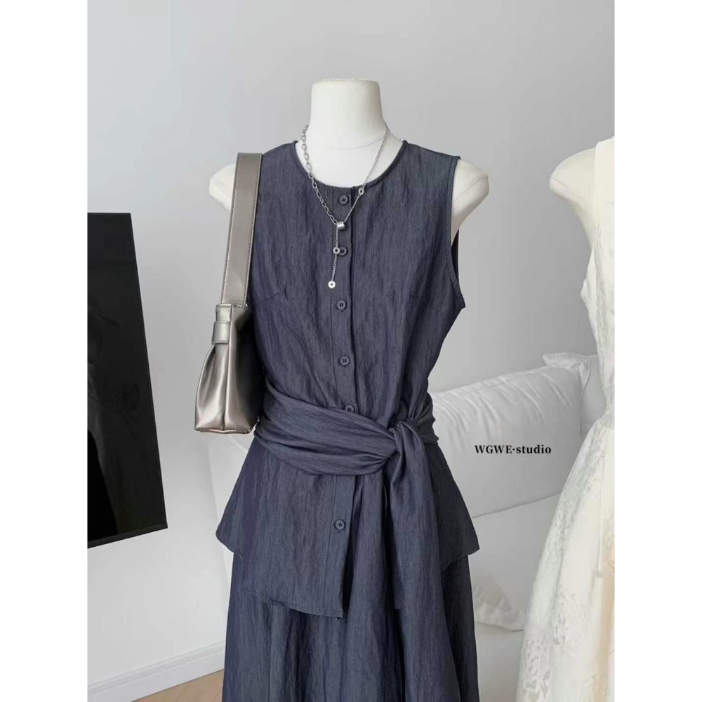 ✈️S碼現貨-//WGWE家//牛仔棉麻感無袖綁帶上衣＋長裙套裝~9.1-細節圖9