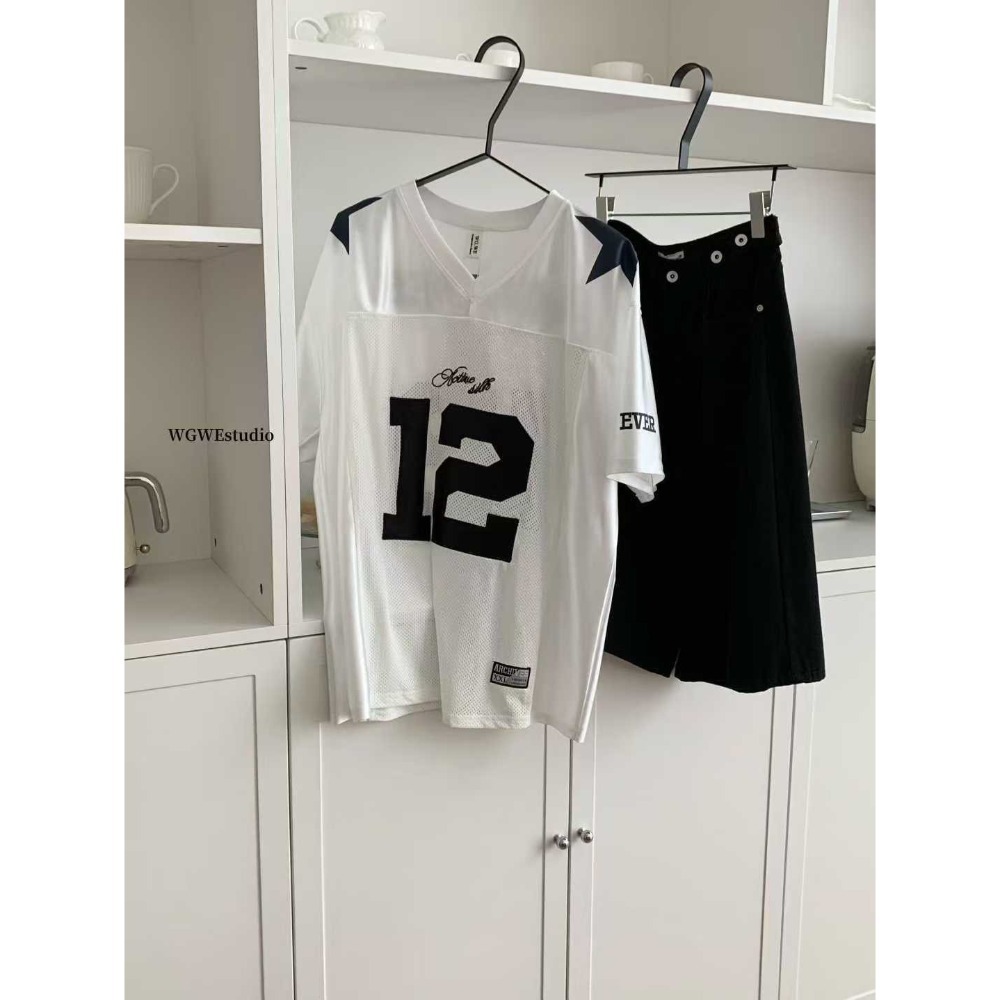 ✈️現貨-//WGWE家//撞色星星美式運動風12號印花Tee~9.1-規格圖11