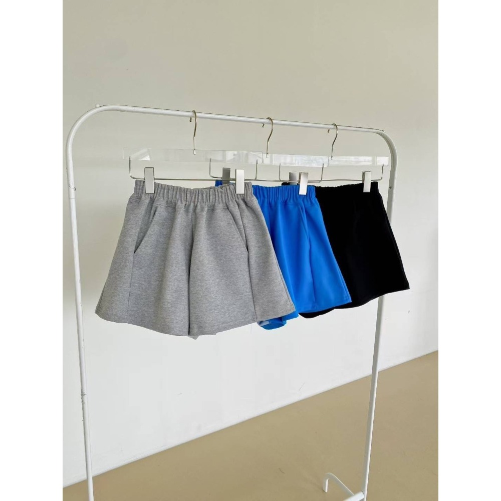 ✈️現貨-韓國🇰🇷//臭臉歐巴//太空棉挺版高腰寬褲裙短褲~9.3-細節圖11