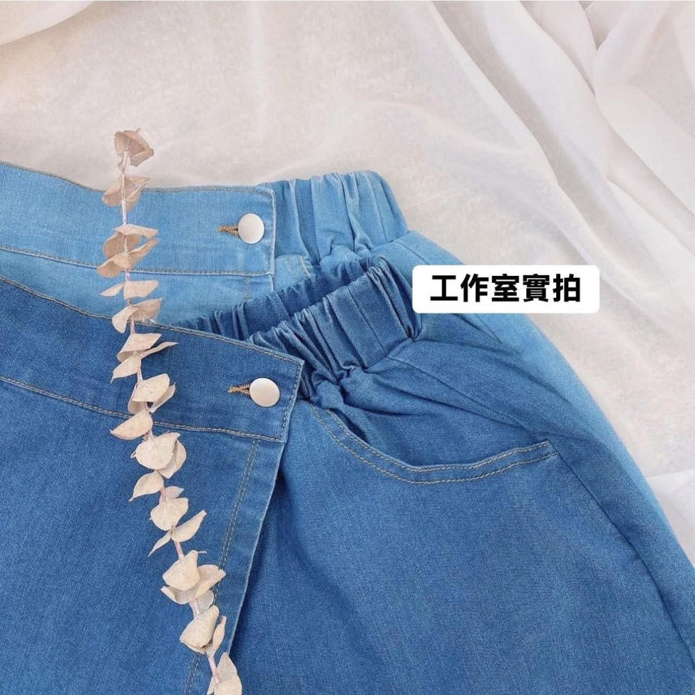 ✈️現貨-韓國🇰🇷// 側扣牛仔褲裙-細節圖7