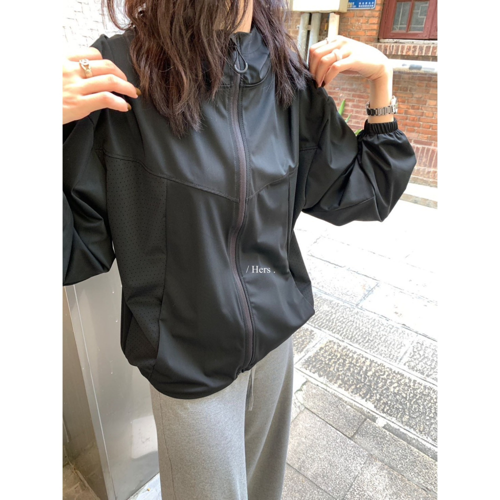 ✈️預購-//Hers家//輕薄秋款連帽防曬外套~10.20-細節圖7