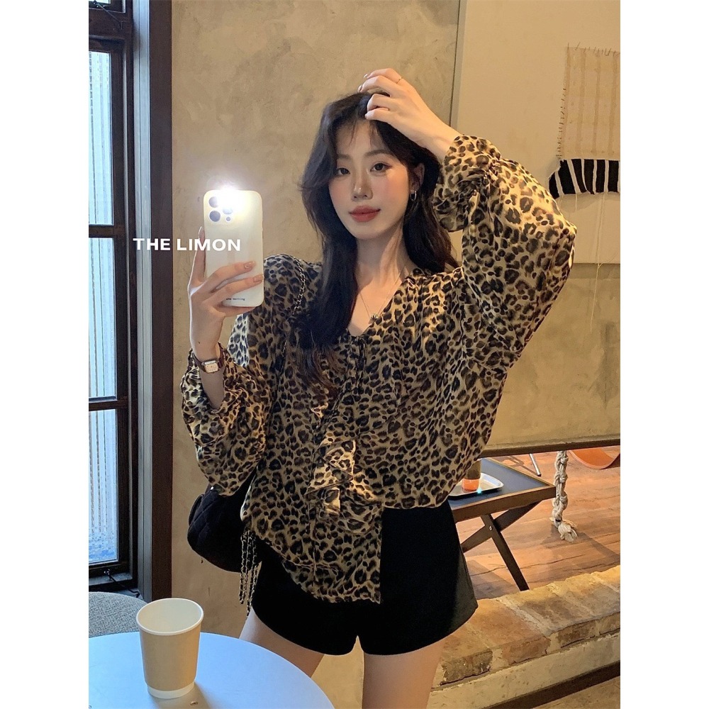 ✈️現貨-//檸檬家🍋//豹紋雪紡V領上衣~11.5-細節圖5
