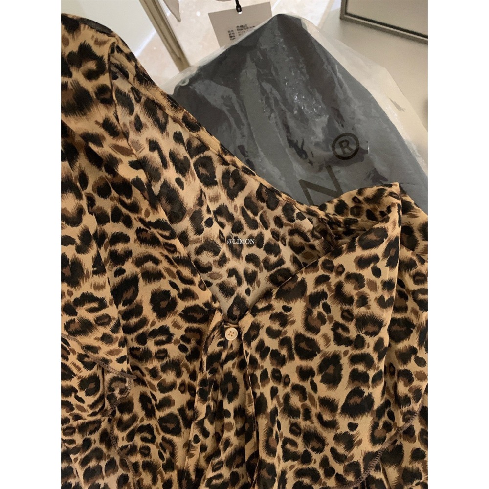 ✈️現貨-//檸檬家🍋//豹紋雪紡V領上衣~11.5-細節圖8