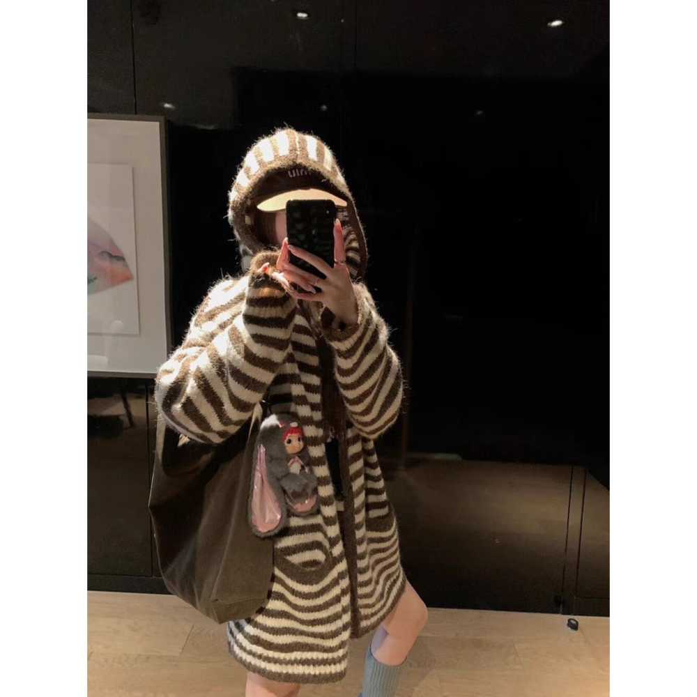 ✈️預購-// YJ家//燕麥巧巧中長款針織外套~12.15-細節圖7