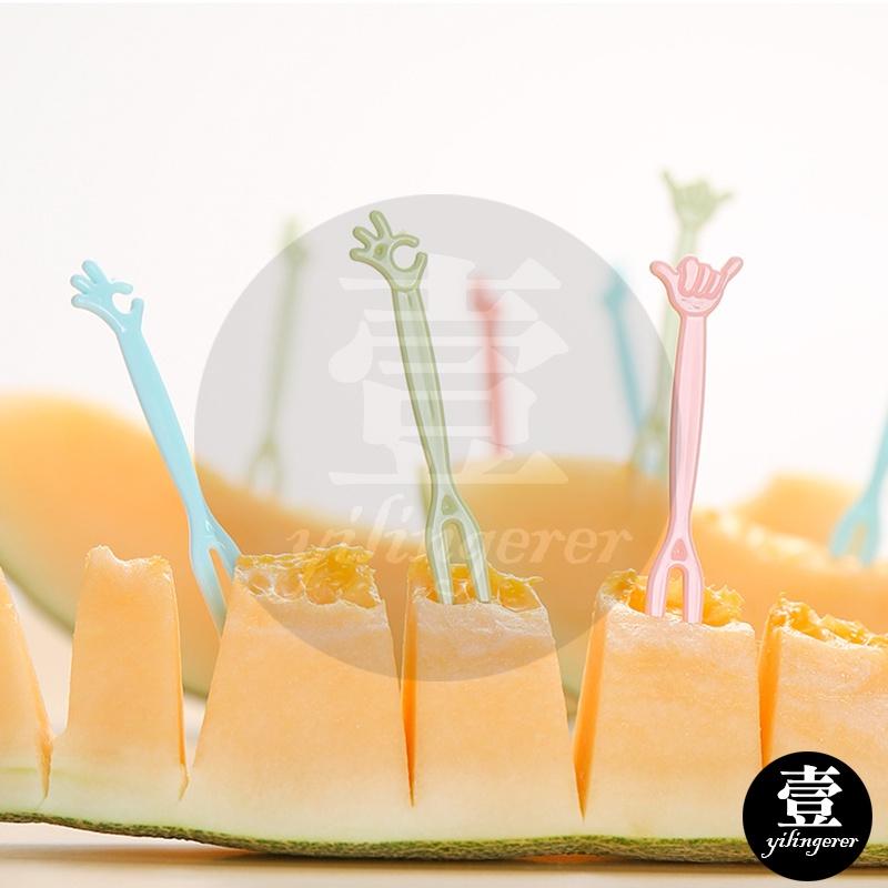 50支水果叉 袋裝 台灣現貨 塑膠水果叉 蛋糕叉 水果叉 家用一次性水果叉 水果簽 二齒叉子 點心叉 甜品叉 小叉子-細節圖7